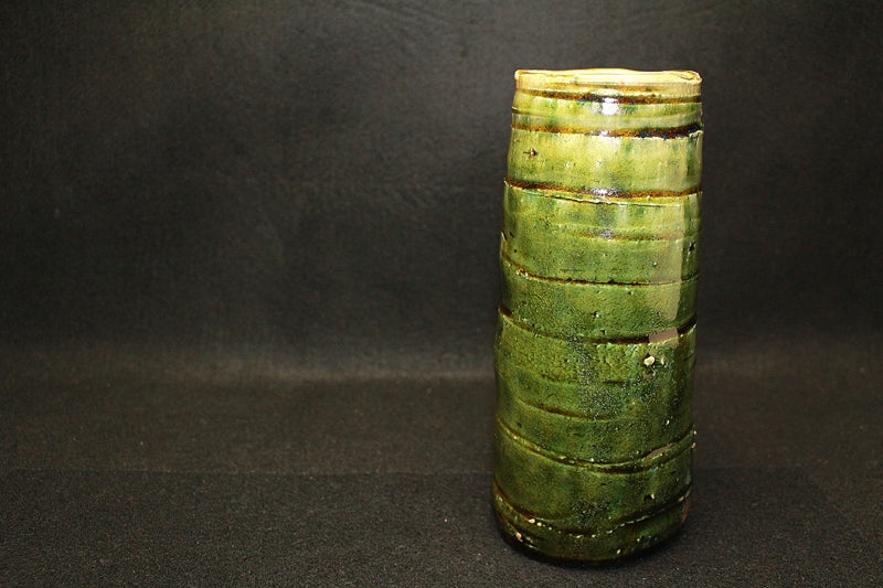 23942 Mineo Okabe (Blue Oribe Vase) OKABE Mineo 