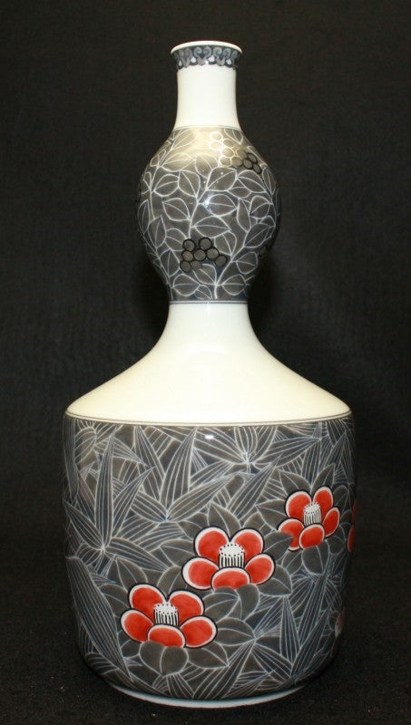 25318 Living National Treasure 14th Generation Imaizumi Imaemon (Colored Snowflake Ink Splash Auspicious Flower Vase) 