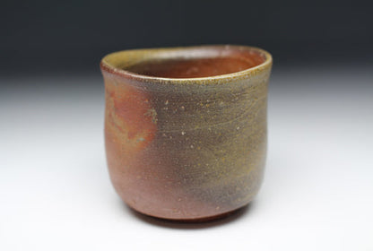 21348 Kaneshige Toyo (Bizen sake cup)