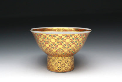 22125 4th Generation Kamide Kizan (Gold Brocade Hand-cut Five-colored Small Pattern Sake Cup) 