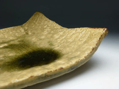 19959 Kitaoji Rosanjin (Iga glaze shinogi square bowl)