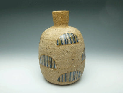 20044 KAMODA Shoji (sake bottle)