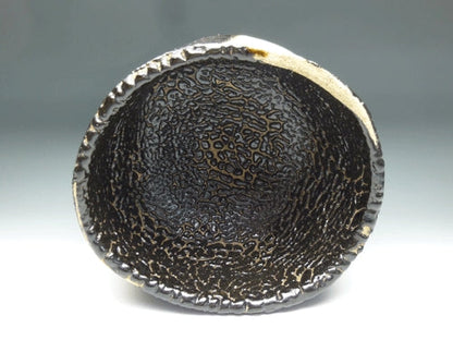 20088 KATO Takahiro (Black Oribe tea bowl)