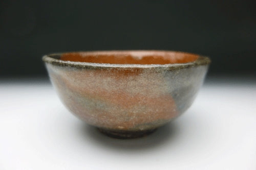 20163 RAKU Kichizaemon [11th generation RAKU Kichizaemon] (Red sake cup)