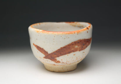 20465 KATO Takahiro (Shino sake cup)