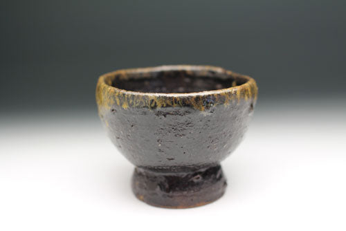 20472 MORI Togaku [Samukaze Kiln] (Bizen Kuinomi [Sake cup])