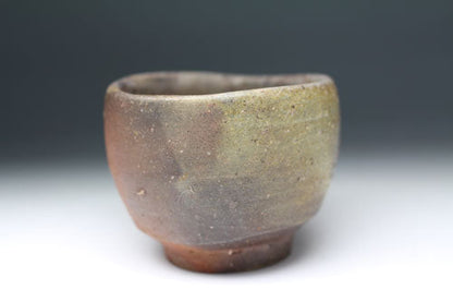 20531 Kaneshige Toyo (Bizen sake cup)