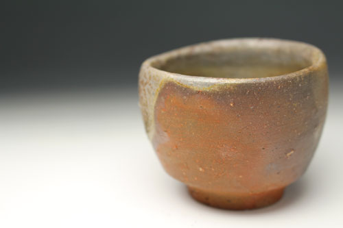 20531 Kaneshige Toyo (Bizen sake cup)