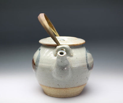 20772 Kanjiro Kawai (Flower and Grass Design Tea Bowl)