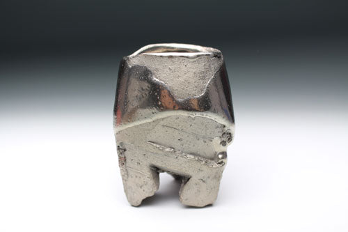 20803 KAKUREZAKI Ryuich (Silver-painted sake cup)