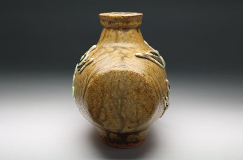 20822 Kanjiro Kawai [Bin Takashi] (Ash-glazed cylindrical vase with floral motif)