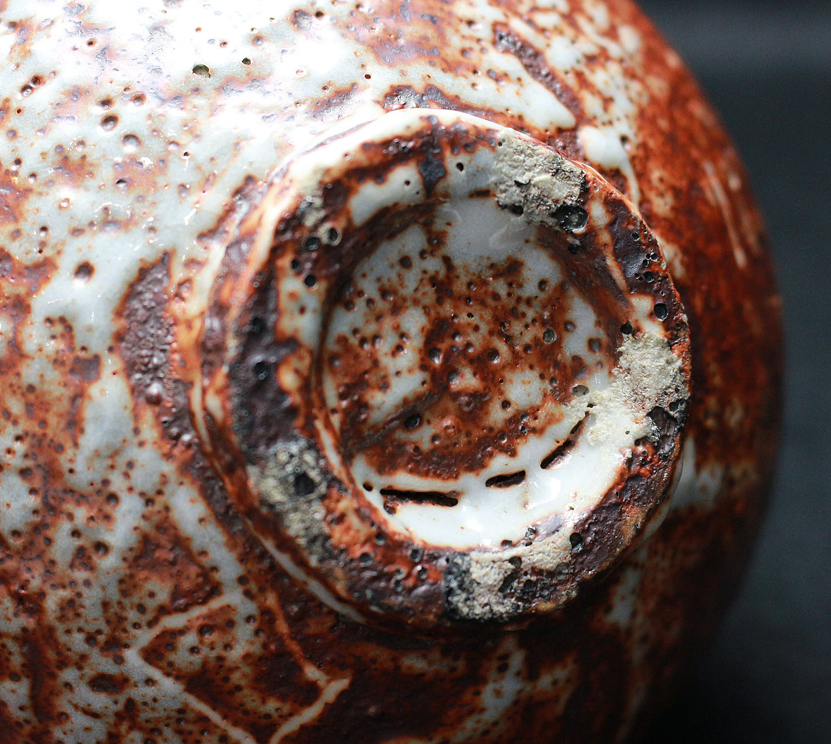 26124 北大路魯山人 鼡志野文字入茶碗（雪月花・黒田識） KITAOJI