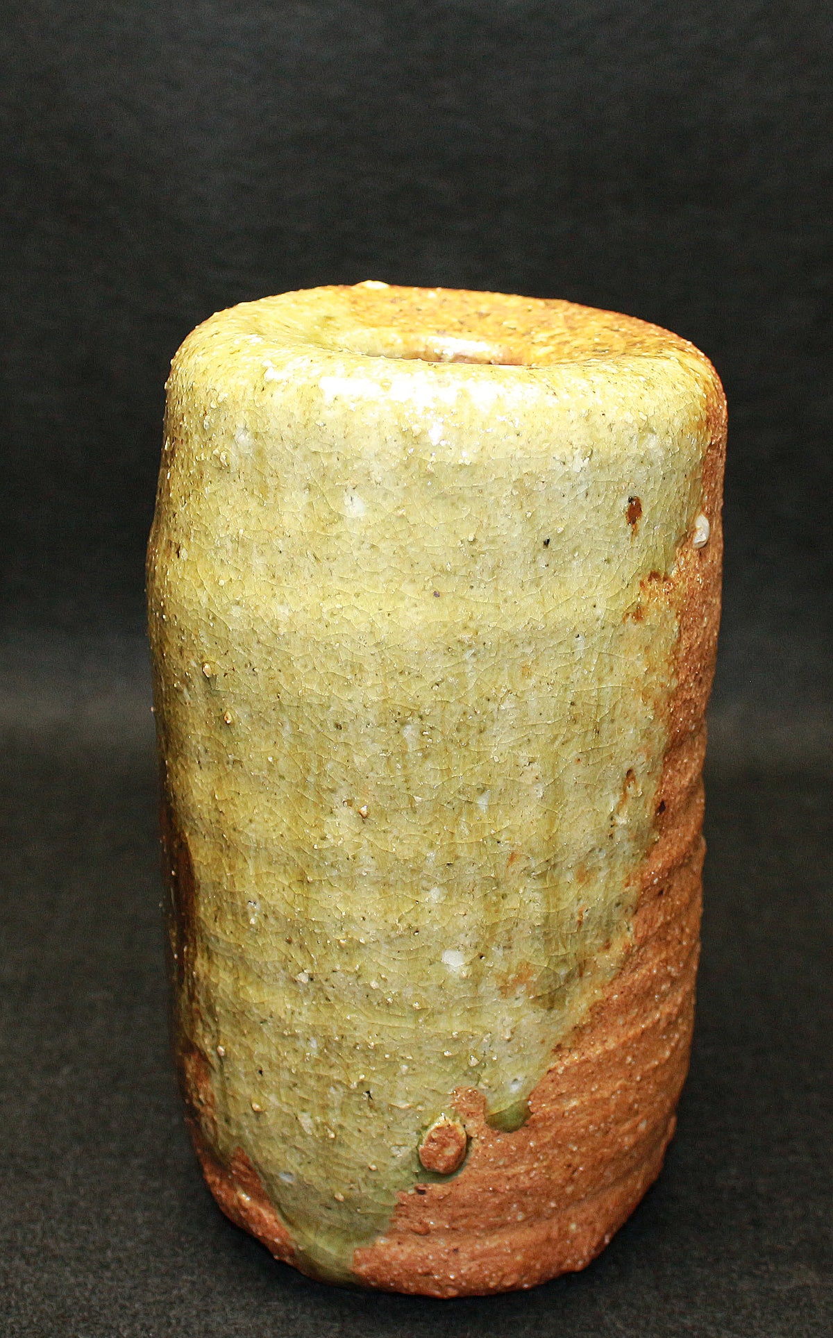 26132 Kitaoji Rosanjin Shigaraki Travel Pillow Vase KITAOJI Rosanjin