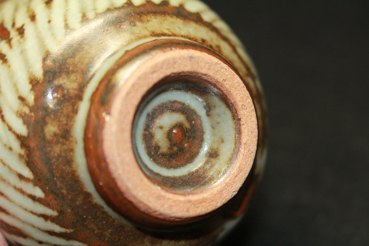 26137　人間国宝　島岡達三　象嵌ぐい呑　SHIMAOKA　Tatsuzo