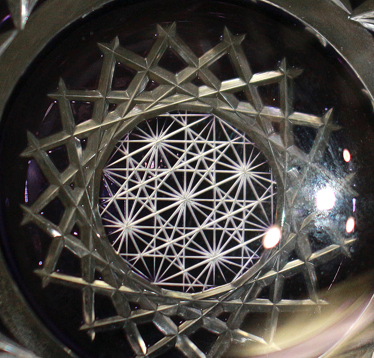 26139 熊倉隆一 江戸切子華硝流酒器② – アート飛田