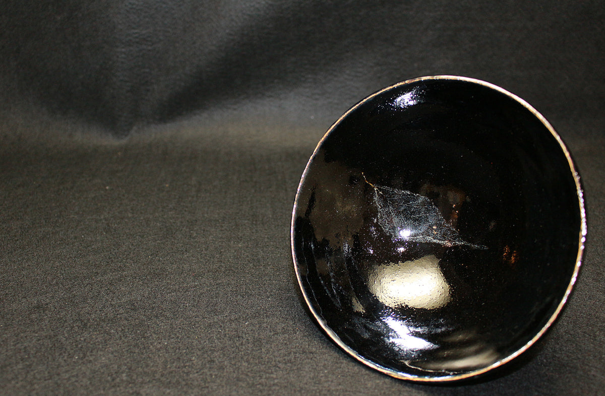 26164　 木村盛和　木ノ葉天目釉茶碗　KIMURA Morikazu