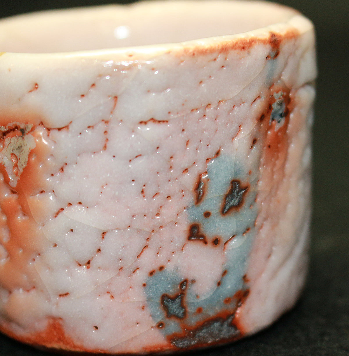 26165    人間国宝　加藤孝造　志野ぐい呑①　KATO Kozo