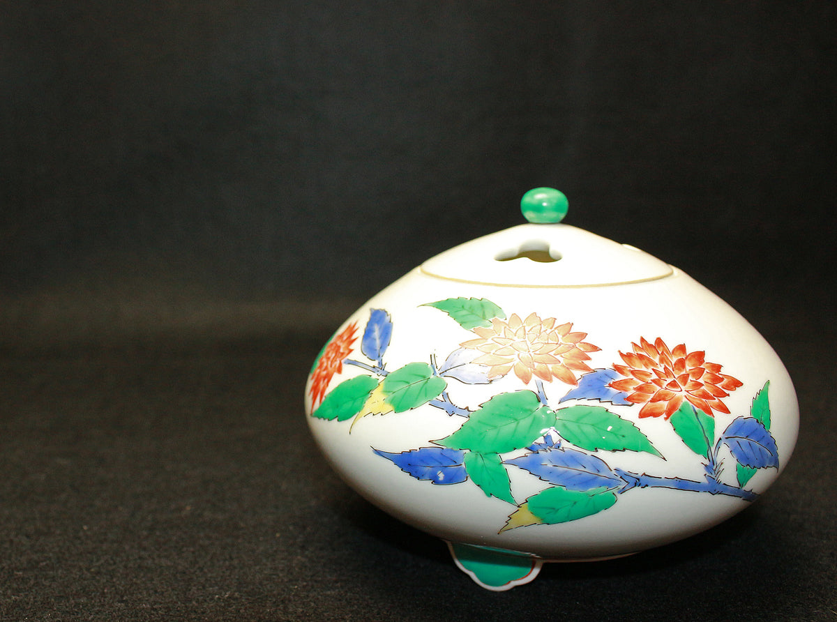 26173	１３代酒井田柿右衛門	　濁手山吹文香爐