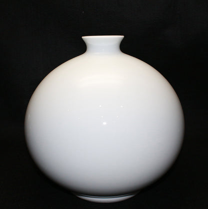 26181　人間国宝　井上萬二	　白磁丸形壷②