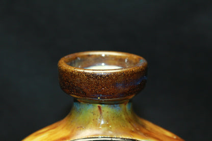 26183	人間国宝　金城次郎　扁壷（海老文）　　Kinjo　Jiro