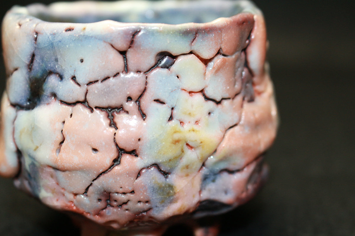 26212	林正太郎	　利休青紫志野割高台ぐい呑　　HAYASHI Shotaro