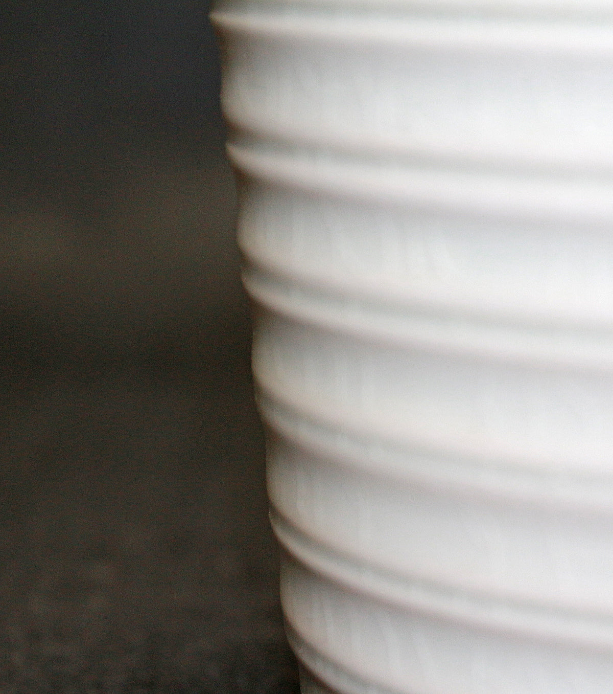 26191　帝室技芸員　陶聖 板谷波山　氷華磁香爐（東美鑑定書付属）　 ITAYA　Hazan