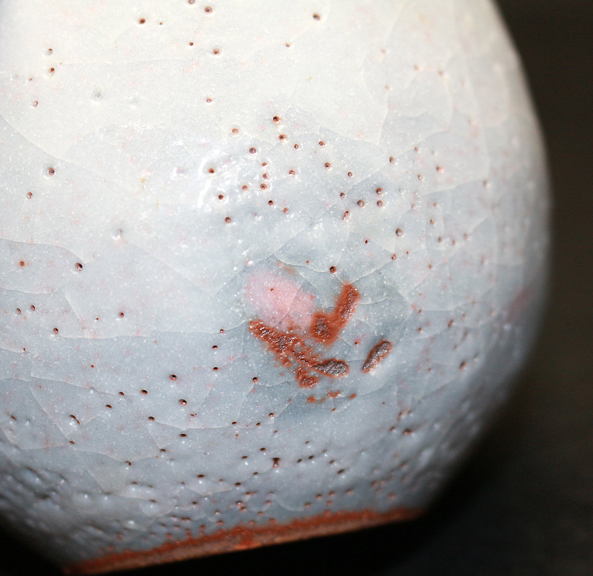 26208 人間国宝 加藤孝造 鼡志野徳利 KATO Kozo – アート飛田