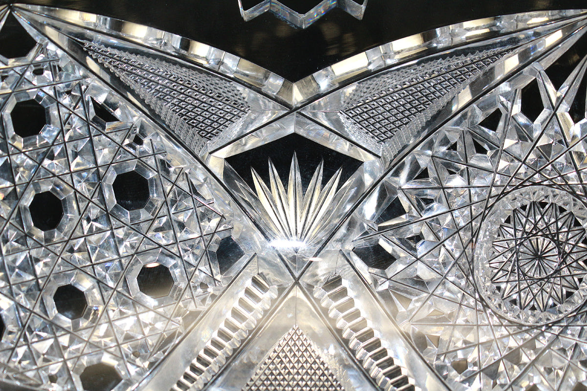 26197	バカラ	ギヤマン切子鉢（春海商店シール）