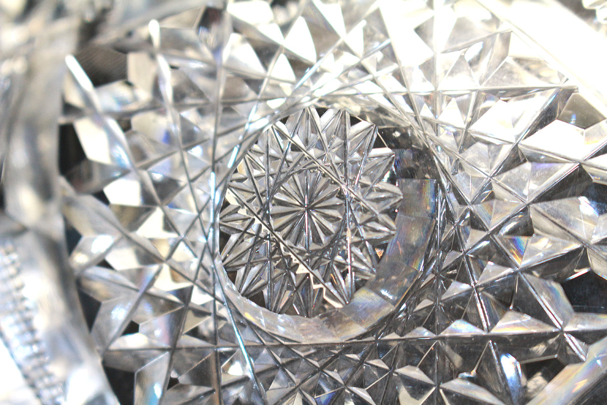 26197	バカラ	ギヤマン切子鉢（春海商店シール）