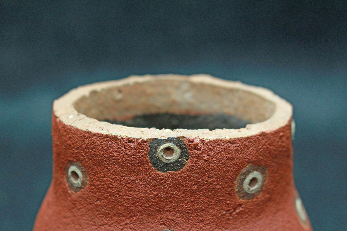 26200 鸭田庄司红小花瓶（1974年，鸭田庄司全集）