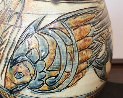 26218 Living National Treasure Jiro Kinjo Tsuboya Ware Vase with Shrimp and Fish Design KINJO Jiro 