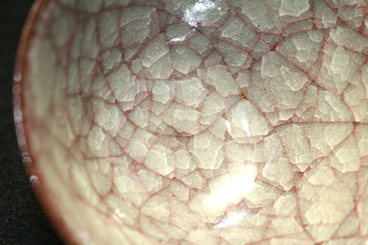 26226	鈴木三成	　米色瓷酒盃①