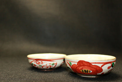 26241 Takauchi Syugo Red-painted Sake Cup (1984, large and small)