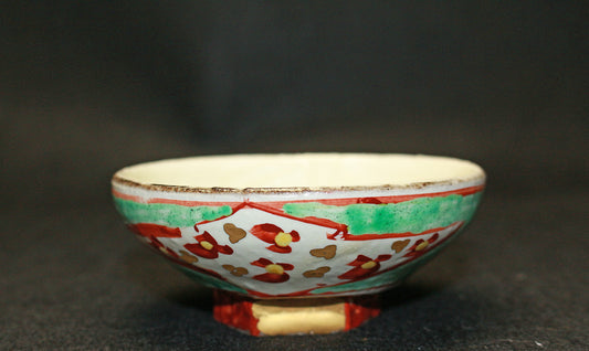 26248	高内秀剛	　色絵金彩盃（1984年）      TAKAUCHI  Syugo