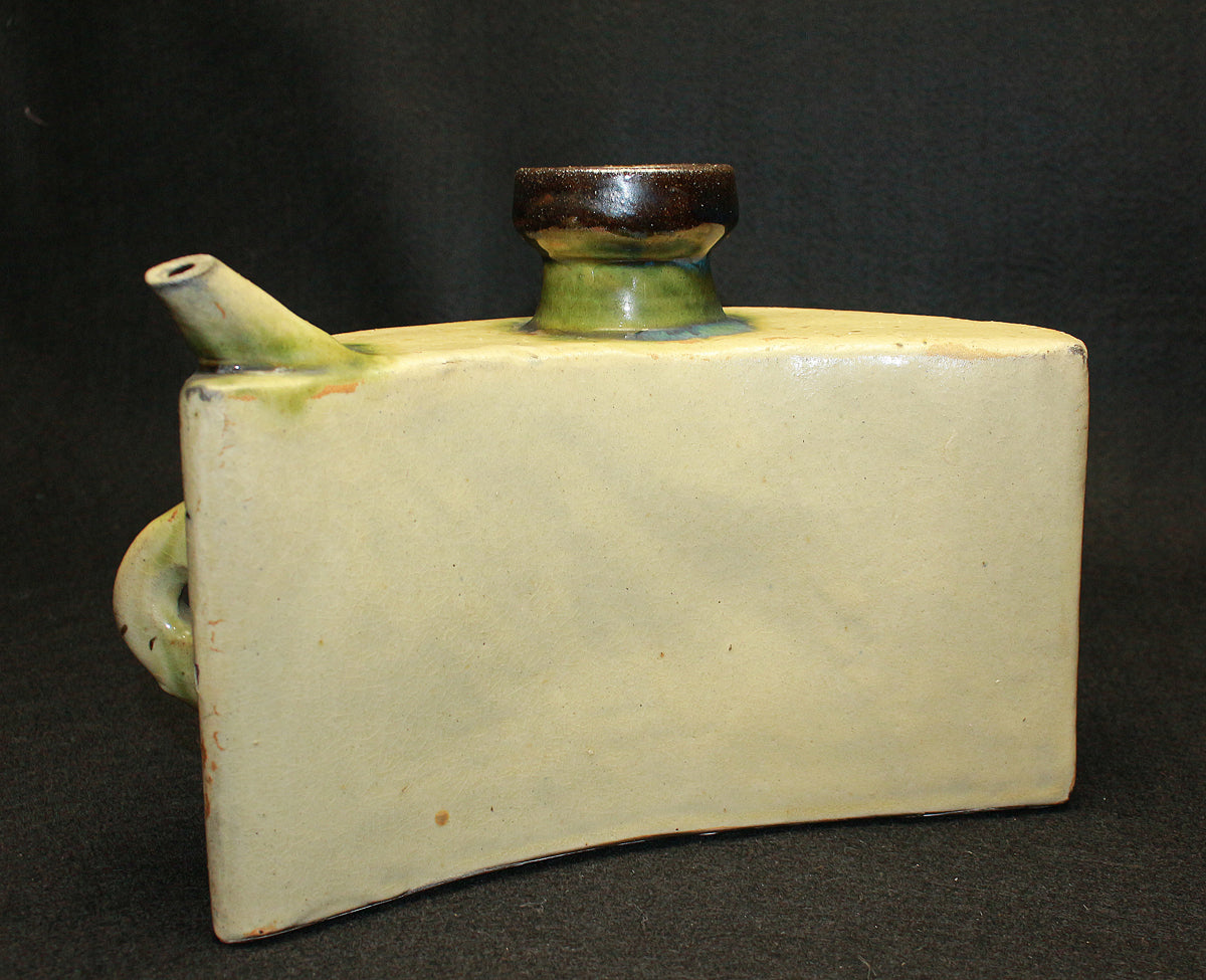 26261　 人間国宝　金城次郎　 魚紋抱瓶　KINJO　Jiro