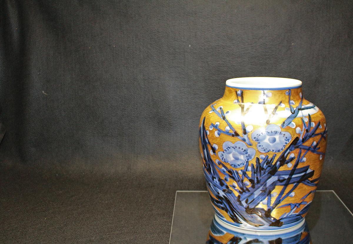 26270　 人間国宝　近藤悠三　梅染附金彩花瓶　KONDO　Yuzo