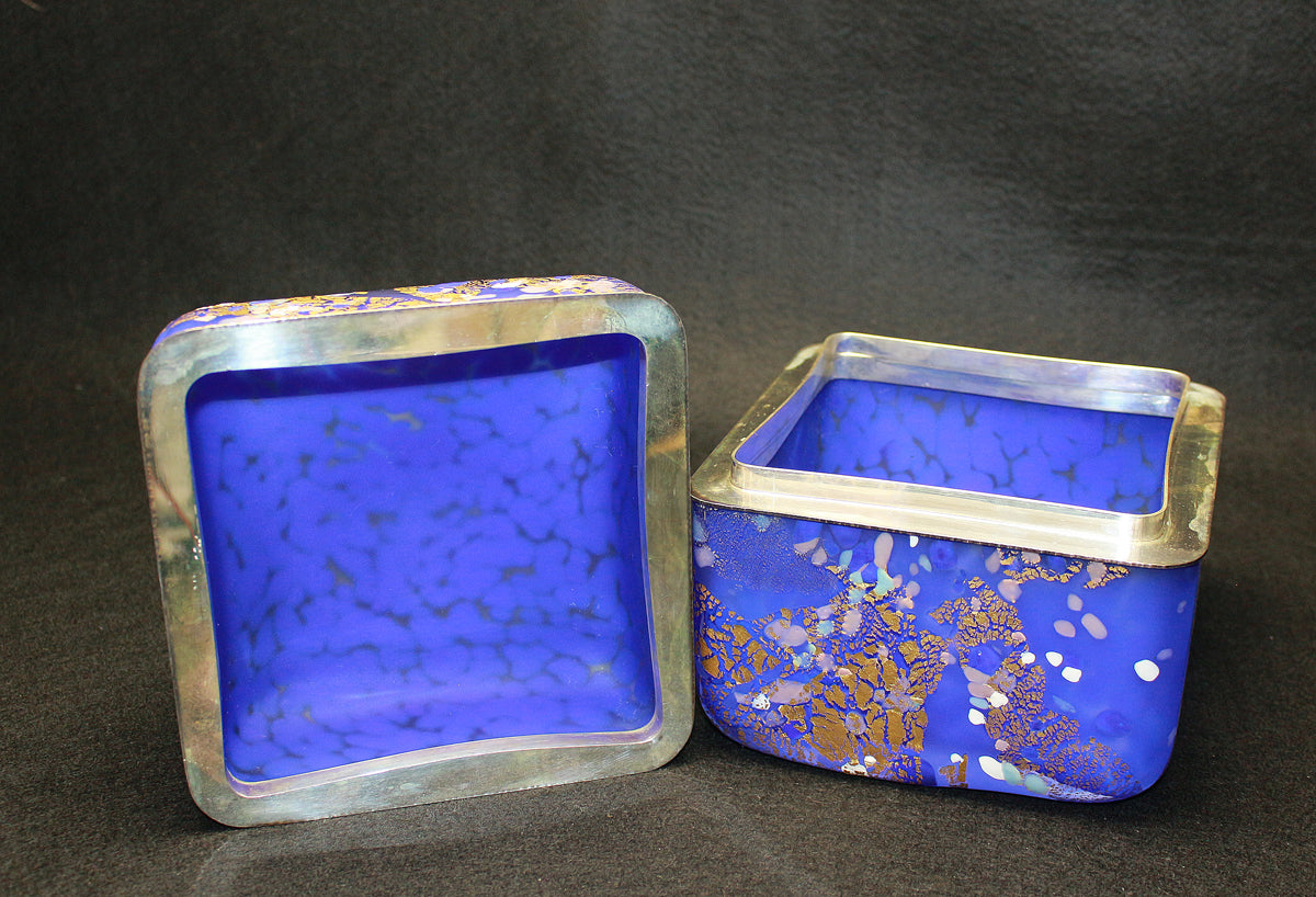 26272 Kyohei Fujita Hand-blown decorative box: Flowers on the lake FUJITA Kyohei