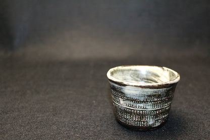 26276	中川自然坊	三島唐津ぐい呑    NAKAGAWA Jinenbo