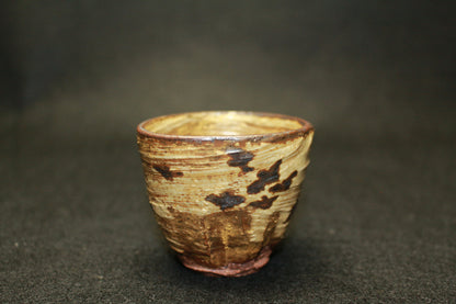 26290	６代清水六兵衛	黒泑・白泑・あけがらす　ぐい呑　三個入　KIYOMIZU Rokubei