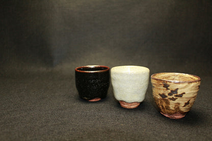 26290	６代清水六兵衛	黒泑・白泑・あけがらす　ぐい呑　三個入　KIYOMIZU Rokubei