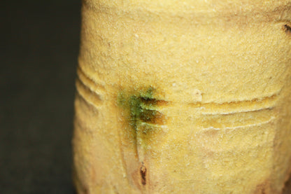 26291	各務周海	    黄瀬戸湯呑　 KAGAMI　Syukai