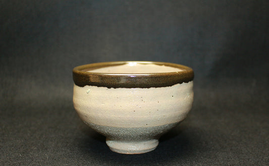 26298　 人間国宝　浜田庄司 　縁黒茶盌　HAMADA  Syoji