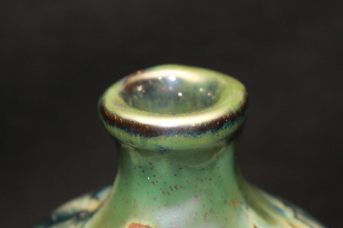 26300	人間国宝　金城次郎　魚紋花瓶　　Kinjo　Jiro