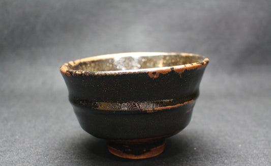 26301    人間国宝　浜田庄司   黒釉胴紐茶盌　HAMADA  Syoji