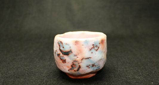 26312    人間国宝　加藤孝造	   志野ぐい呑　 KATO Kozo