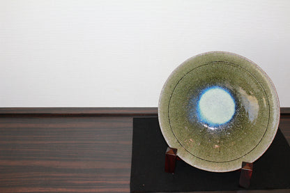 26326	加守田章二	灰釉皿 　KAMODA  Shoji