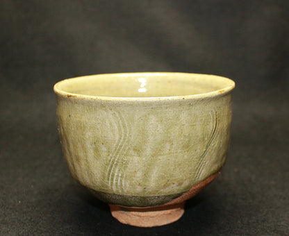 26367　 人間国宝　浜田庄司 　灰釉櫛目茶盌　  HAMADA  Syoji