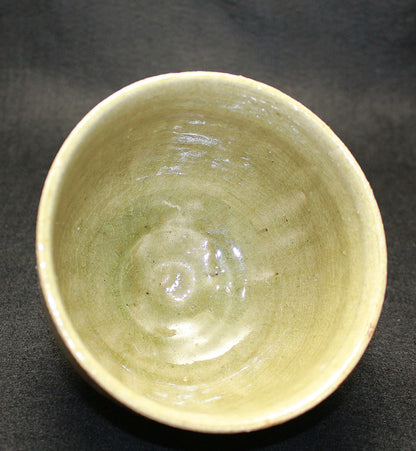 26367　 人間国宝　浜田庄司 　灰釉櫛目茶盌　  HAMADA  Syoji