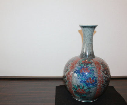 26366　人間国宝　１３代今泉今右衛門	色絵吹重ね草花文花瓶　IMAIZUMI　Imaemon