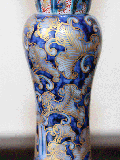 26397	葉山有樹	  金彩美瑠菊花文　Ornamental　Vase（個展出品同手作）　HAYAMA　Yuki